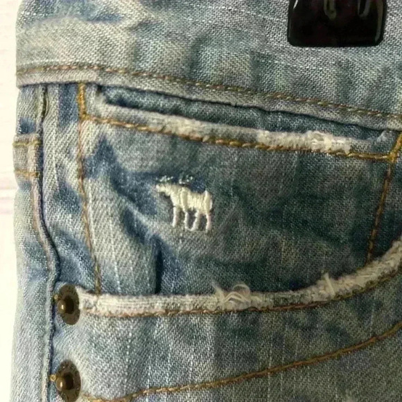 Abercrombie & Fitch Jean Shorts Size 4. Distressed. Vintage. Denim. - Picture 4 of 8
